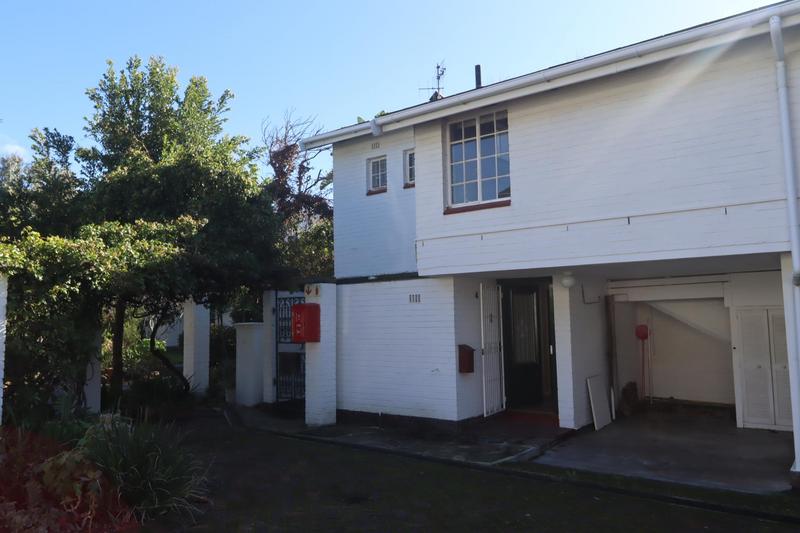 3 Bedroom Property for Sale in Kenilworth Western Cape